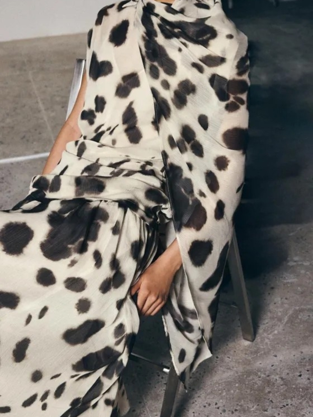 Women’s Cream & Black Printed Midi Skirt - Picture 4 of 9